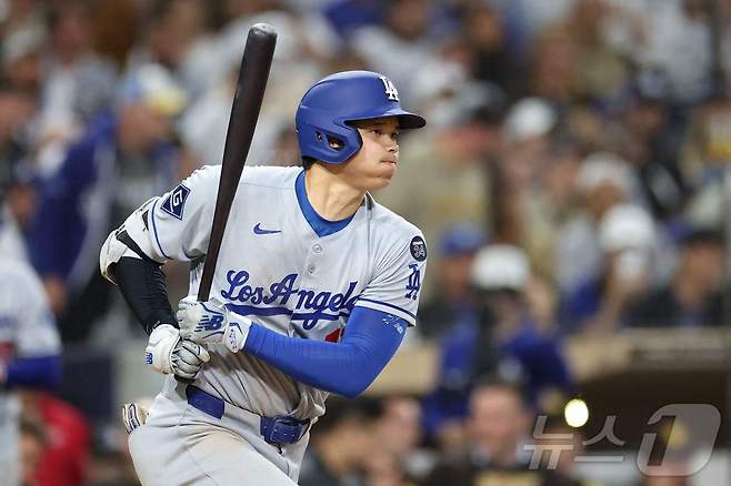LA 다저스 오타니 쇼헤이는 11일(한국시간) 열린 2025 메이저리그 샌디에이고 파드리스전에서 안타 1개를 쳤지만 홈런을 생산하지 못했다. ⓒ AFP=뉴스1