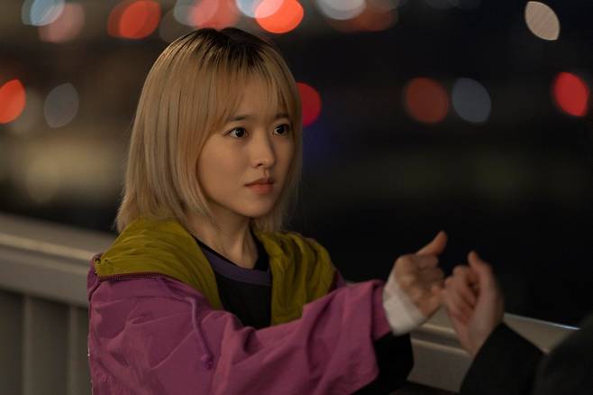 '미지의 서울'&nbsp;박보영이 미지와 미래, 두 인물의 인생을 살아내며 첫방송부터 홈런을 쳤다.ⓒBH엔터테인먼트