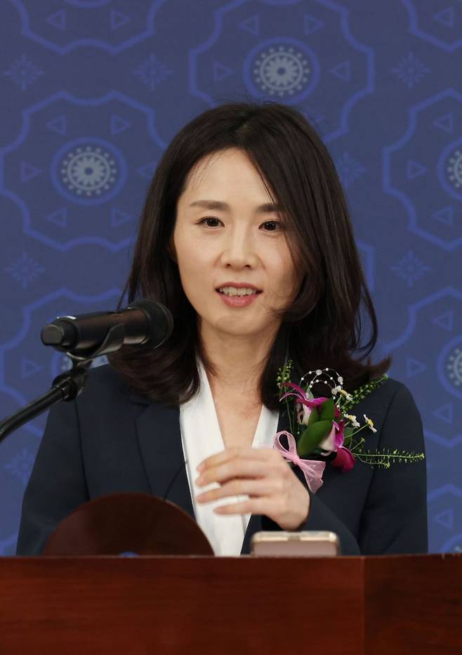 김진아 신임 외교부 2차관이 11일 서울 종로구 외교부 청사에서 열린 취임식에서 발언하고 있다. 2025.6.11 [공동취재] 연합뉴스