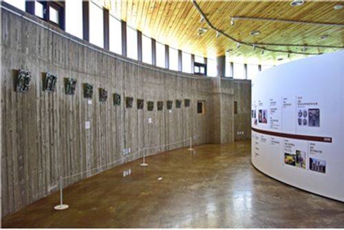 ⓒ이춘만미술관