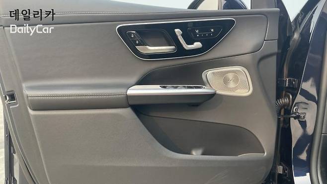 메르세데스-벤츠 GLC300 4MATIC