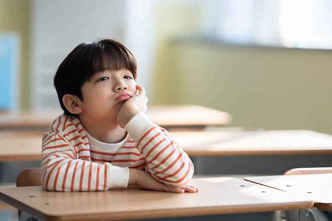 소년과 남성은 어려움을 겪어왔다. 다만 그게 문제라는 걸 뒤늦게 알았을 뿐. 게티이미지