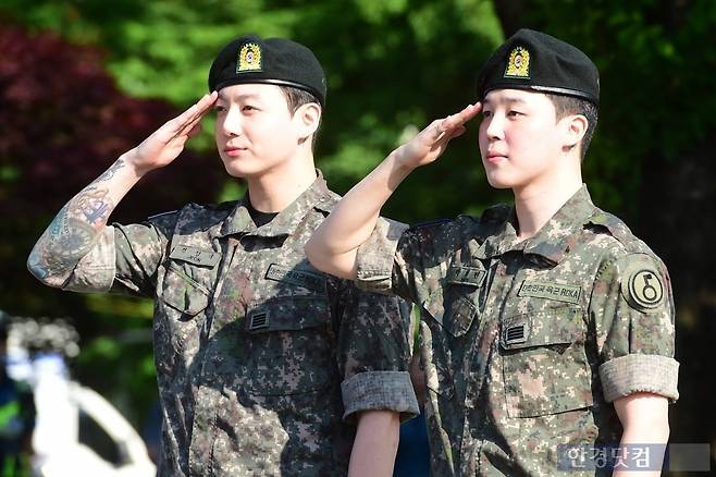 그룹 방탄소년단 정국, 지민 /사진=변성현 기자