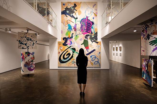 OCI미술관 개관 10주년을 기념해 열린 기획전 '깍지' 전경. 송암문화재단