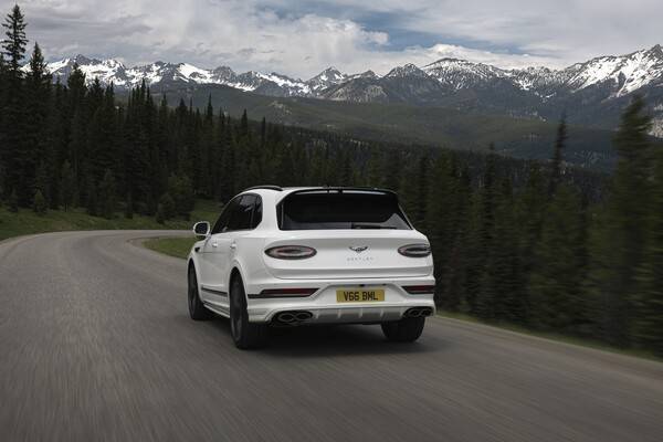 벤틀리 더 뉴 벤테이가 스피드