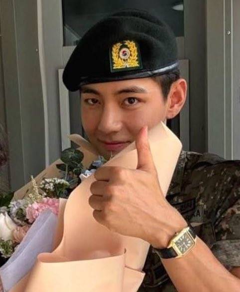 BTS V wearing a Cartier watch