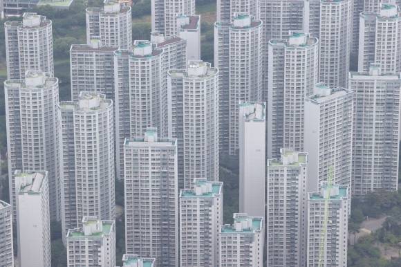 서울 송파구 서울스카이에서 본 일대 아파트. 연합뉴스