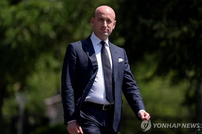 스티븐 밀러 美백악관 부비서실장 [로이터 연합뉴스 자료사진, 재판매 및 DB 금지]