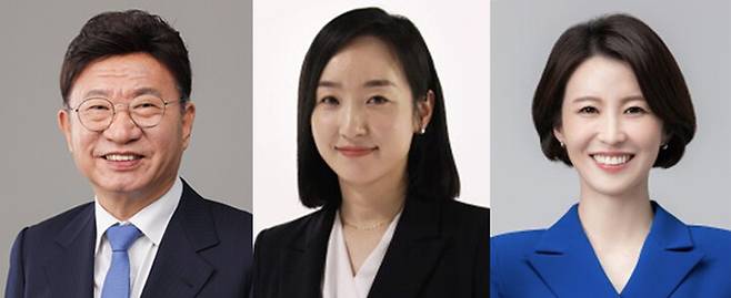 (왼쪽부터)이선호 자치발전비서관 내정자, 전은수 부대변인 내정자,&nbsp;안귀령 부대변인 내정자.