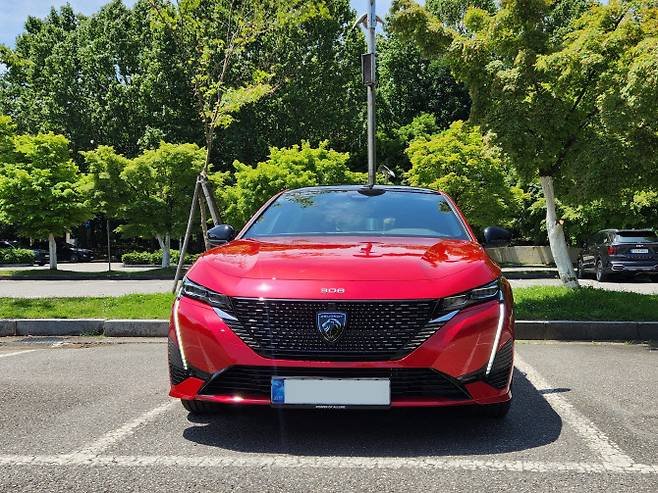 푸조 308 스마트 하이브리드. (사진=이데일리 이다원 기자)