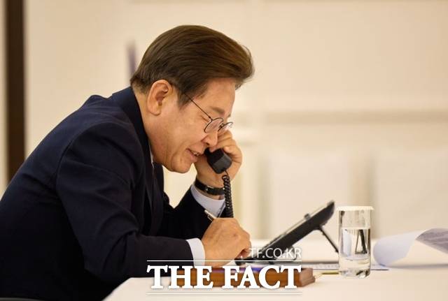 이재명 대통령이 11일 더불어민주당과 조국혁신당에 3대 특검 후보 추천을 의뢰했다고 12일 대통령실이 밝혔다. /대통령실