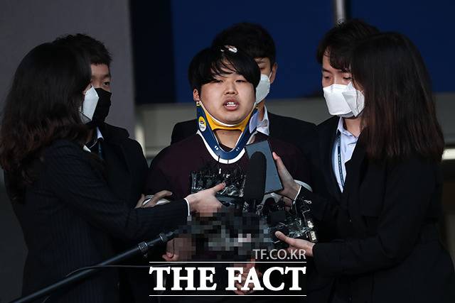 성 착취 영상물을 제작·유포한 '텔레그램 N번방' 박사방 사건으로 징역 42년이 확정된 조주빈이 또 다른 미성년자 성범죄 혐의로 2심에서도 징역 5년을 선고받았다. /더팩트DB