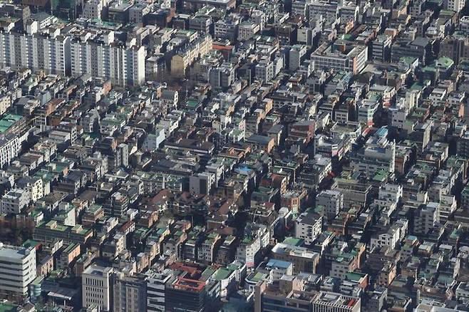 주택도시보증공사(HUG)가 전세금안심대출보증 신청 시 임차인의 상환 능력을 심사하기로 했던 것을 제도 시행 하루 전 유보했다.ⓒ데일리안 DB