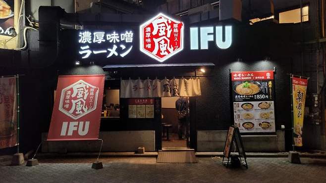 7fed8273b58468f351ed87e440807573ea7da7dfff88426f1c1cdcecc1b938f8