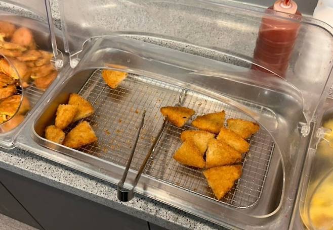 b2fbe726867da150f0e5767f15ca64e4.webp.ren.jpg 대전 7000원 한식뷔페