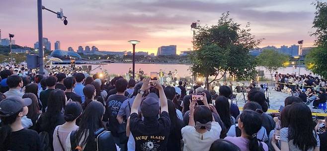 세종호수공원내 TV예능프로그램 촬영 모습.