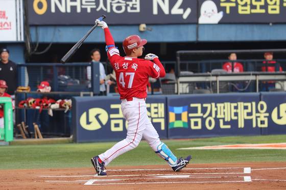 이적 후 맹타를 휘두르는 SSG 김성욱. 펀치력 능력이 강점이다. [사진 SSG 랜더스]