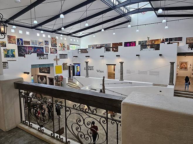 공간 그 자체로 마닐라 여행의 묘미가 되는 핀토 아트 뮤지엄(사진=정상미)