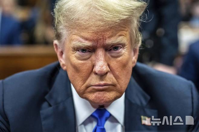 [뉴욕=AP/뉴시스]도널드 트럼프 미국 대통령. 2025.6.12.