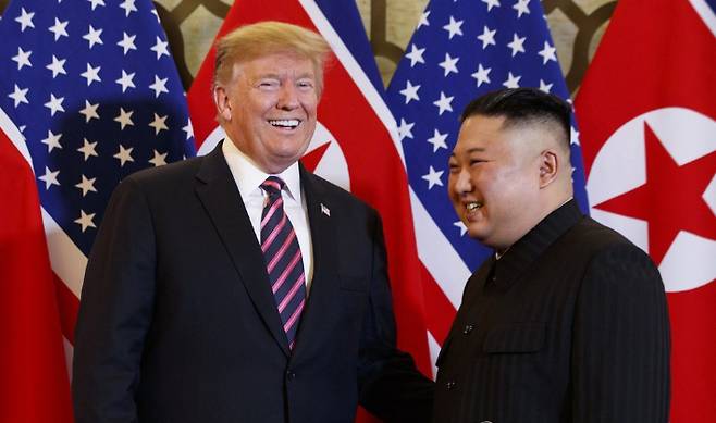 2019년 베트남 하노이에서 만났던 도널드 트럼프 미국 대통령과 김정은 북한 국무위원장. 연합뉴스