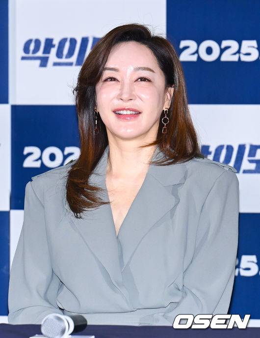 [OSEN=김성락 기자] 12일 오후 서울 용산구 한강대로 CGV 용산아이파크몰에서 영화 '악의도시' 언론시사회가 열렸다.