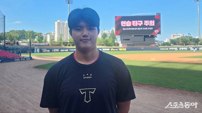 KIA 김태형은 11일 생애 첫 1군에 등록됐다. 그는 1라운드 전체 5순위 유망주로 많은 기대를 받고 있다. 광주｜박정현 기자