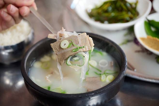 여다지회마을(갯장어샤브샤브