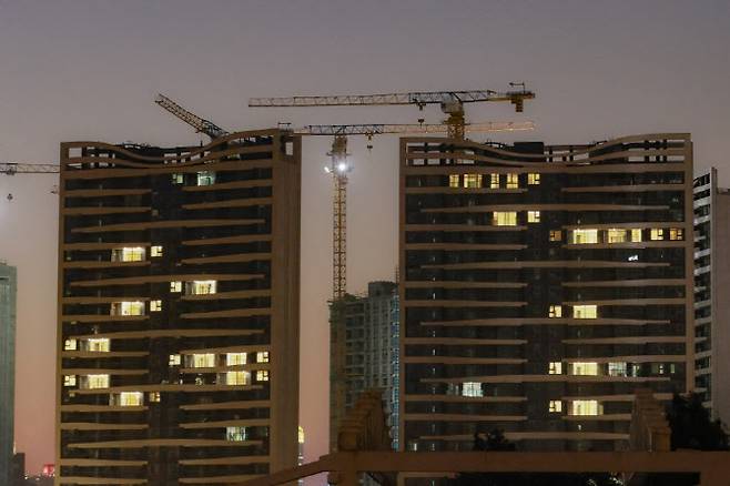 중국 상하이에 주택 단지 건설이 진행 중이다. (사진=AFP)