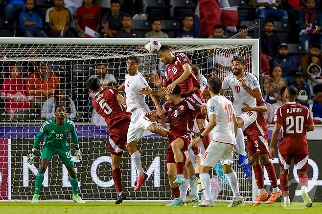 카타르 축구대표팀의 경기 모습 ⓒ AFP=뉴스1