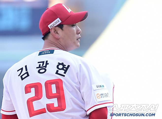 3일 인천 SSG랜더스필드에서 열린 KBO리그 SSG와 삼성의 경기. 선발 투구하고 있는 SSG 김광현. 인천=송정헌 기자songs@sportschosun.com/2025.06.03/