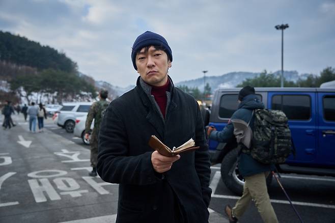 배우 손석구가 디즈니+ 시리즈 '나인퍼즐'(윤종빈 감독)의 종영 인터뷰를 진행했다. ⓒ스태넘