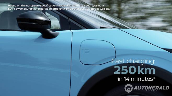 세계 최초의 양산형 전기차로 주목을 받았지만 이후 존재감을 잃었던 닛산 리프가 혁신적 기술을 적용한 신차로 반전을 노리고 있다. (닛산)