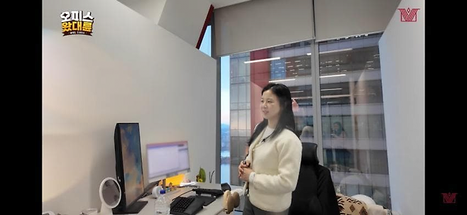 image.png 여자 변호사 사무실에 의외로 많은 것들