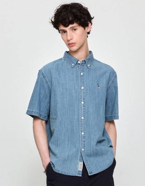 헤지스'데님반팔셔츠'. 29CM LF 제공