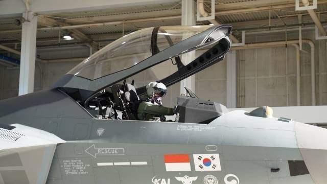 한국과 인도네시아가 국제 공동연구개발 중인 한국형전투기 KF-21(인니명 IF-X) 보라매 사업과 관련해 인니 측 분담금이 기존 1조6000억 원에서 1조 원이 줄어든 6000억 원으로 최종 확정됐다. 자료사진. [헤럴드DB]
