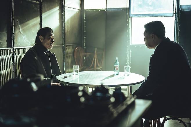 넷플릭스 오리지널 ‘광장’ 스틸 [넷플릭스 제공]