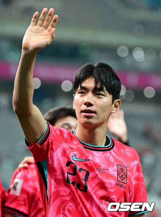 [OSEN=조은정 기자] 남자 축구 대표팀 전진우. 2025.06.10 /cej@osen.co.kr