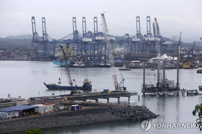 파나마 운하 교량 건설현장 전경 [EPA 연합뉴스 자료 사진. 재판매 및 DB 금지]