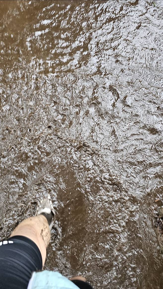 1ebec223e0dc2bae61abe9e74683716d92d523a0bf019ffdfd5bd4b4beef4d85b6964b2b991463578189ae5361551c55ef5fc4