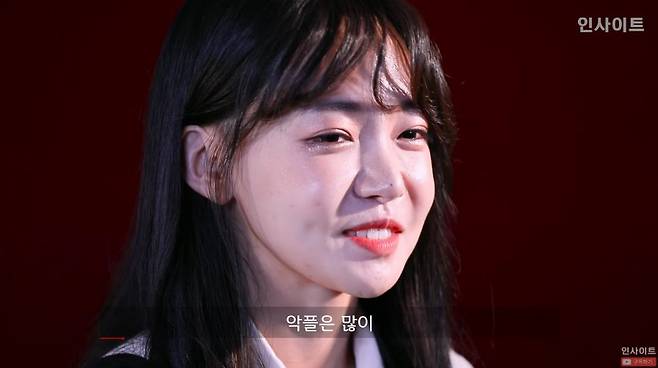 1000018542.jpg 직캠에 달린 댓글 보다 결국 눈물 터뜨리는 댄서