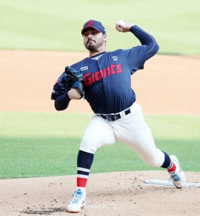 14일 선발 등판한 감보아의 모습. /사진=강영조 선임기자