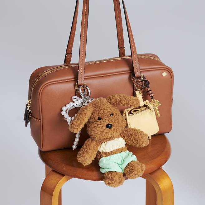 헤지스, 업사이클링 키링 의류 컬렉션 [LF 제공. 재판매 및 DB 금지]