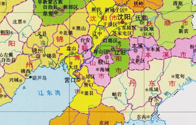 요녕성 지도, 요하 동남쪽에 안산, 해성, 개현, 영구 등의 지명이 보인다.