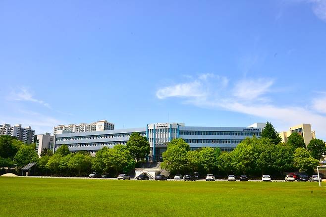 순천청암고등학교 전경.