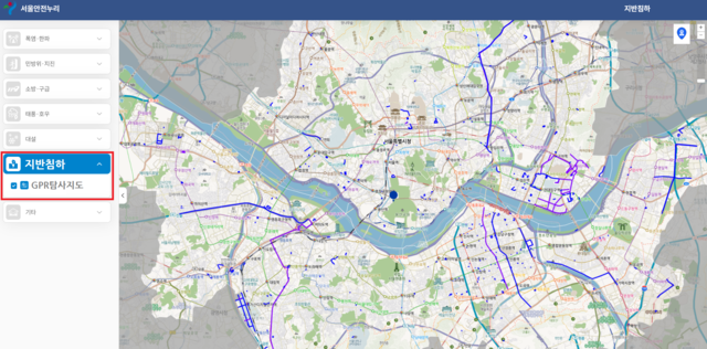 서울시는 서울안전누리 홈페이지를 통해 지표투과레이더(GPR)에 탐사 결과를 공개한다. 서울시청 제공