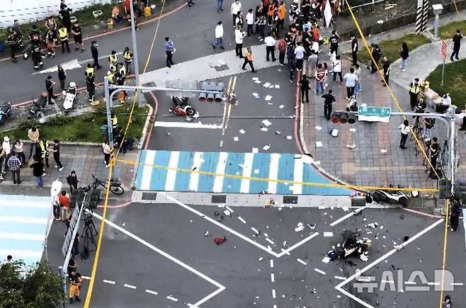 [신베이시=EBC/뉴시스] 지난달 대만 신베이시 싼샤 지역 타이베이대학 부속 초등학교 인근의 78세 고령 운전자 교통사고 현장. 해당 사진은 기사 내용과 직접 관련이 없습니다. (사진=뉴시스DB) photo@newsis.com