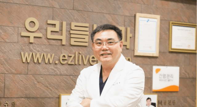 소화기내과 전문의 안수열 원장 | 출처 : 우리들내과의원