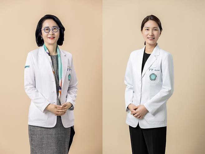이대서울병원 염증성장질환센터 정성애 교수, 송은미 교수(왼쪽부터)/(이화의료원 제공)