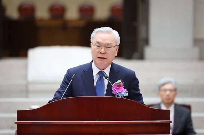 김선수 전 대법관. /법원행정처