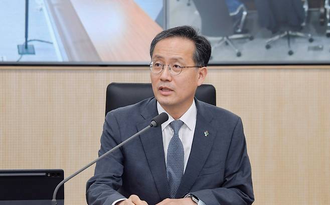 이형일 기획재정부 1차관이 16일 정부세종청사에서 열린 확대간부회의에서 발언하고 있다./기획재정부